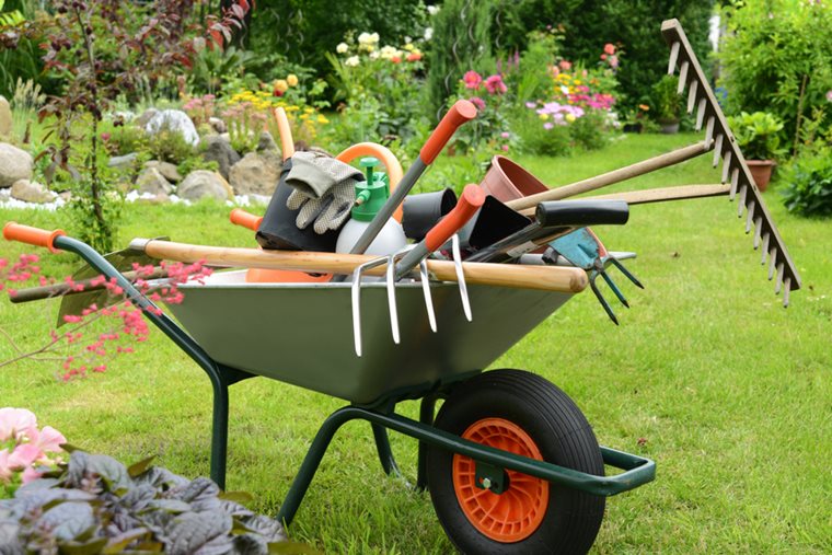 outils de jardinage